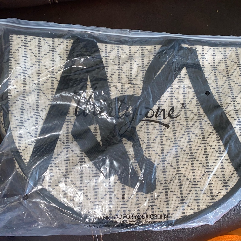 Thirty-One Black and Cream Women's Bag